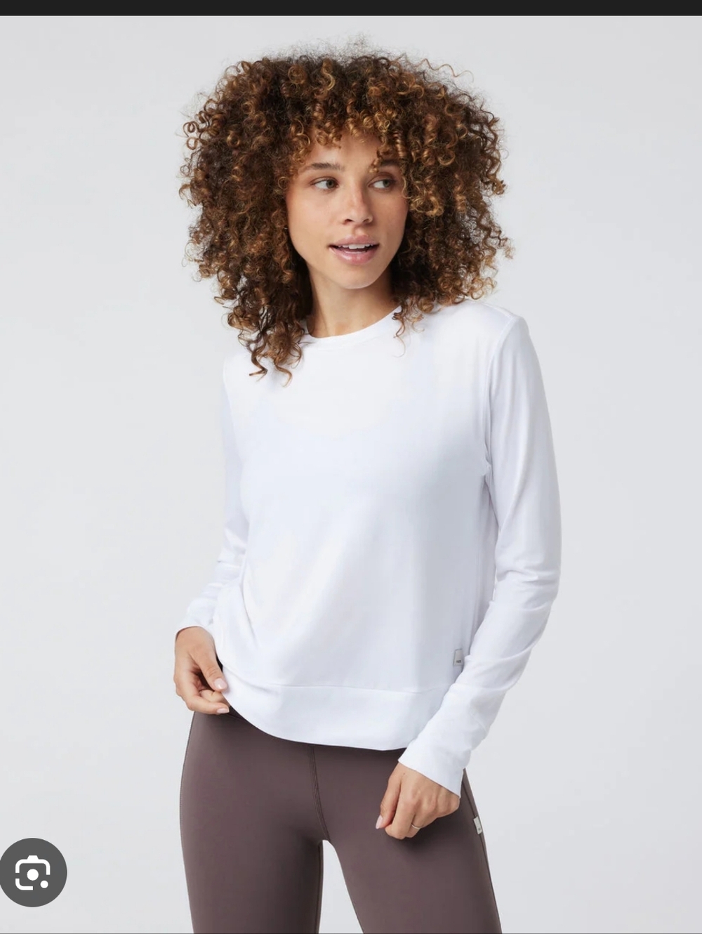 Vuori Daydream Crew Performance Shirt Womens XS White Long Sleeve UPF30